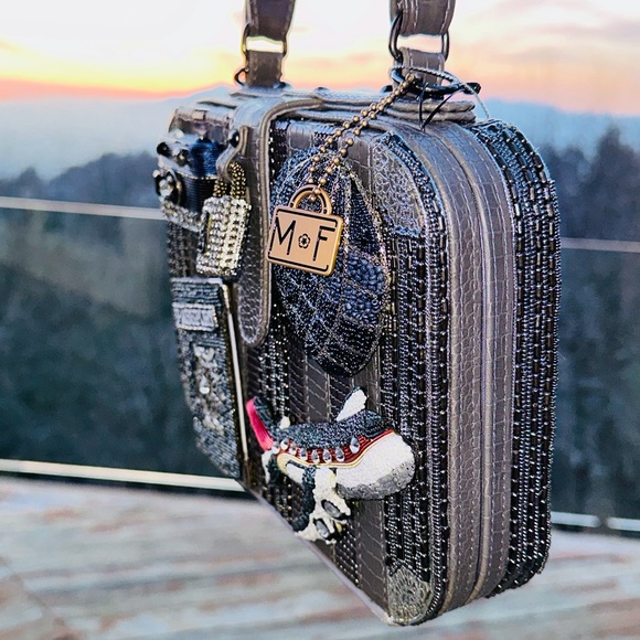 Mary Frances: Beaded Travel Passport Camera Bag - Picture 7 of 16